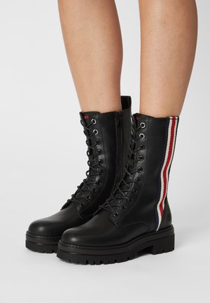 Bottes à lacets - schwarz/rot