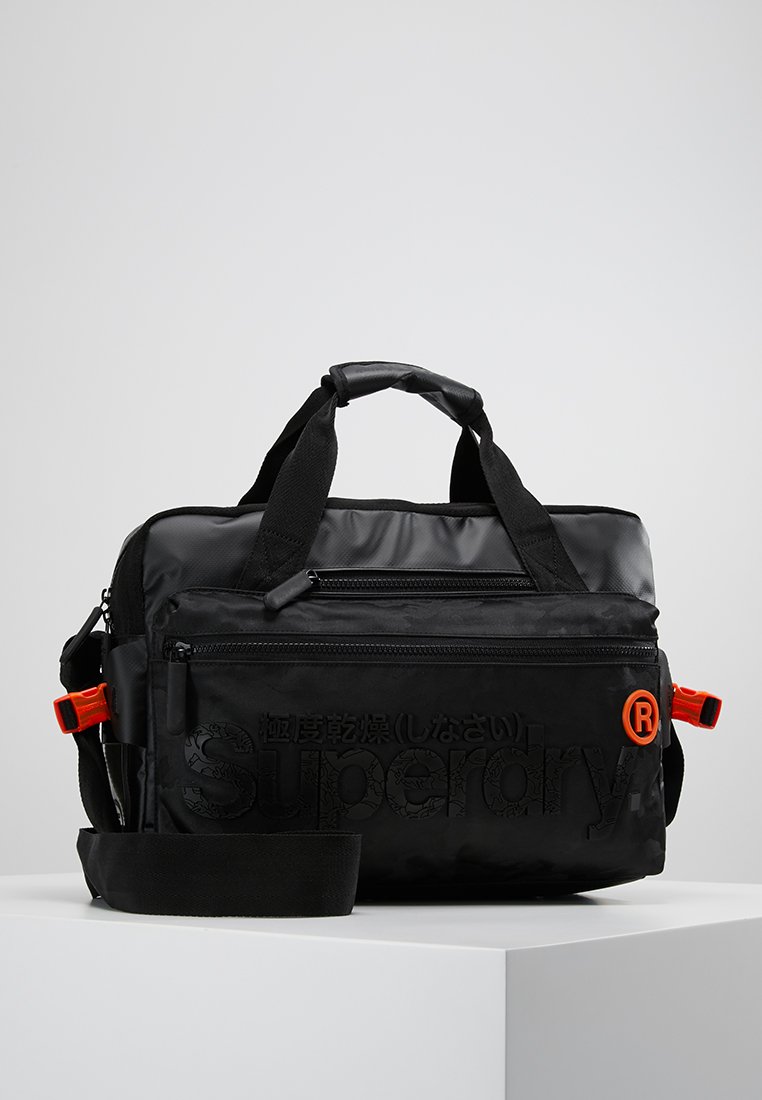 sac ordinateur superdry