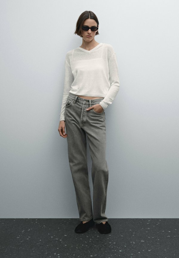 HIGH-WAIST STRAIGHT-LEG - Straight leg jeans2