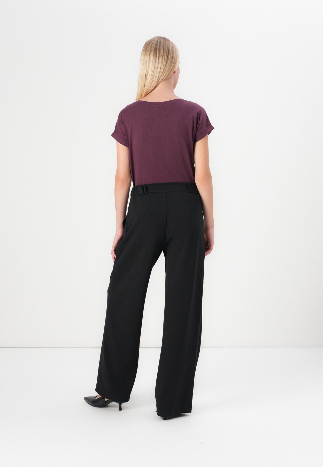 ONLRENAL PLEAT STRAIGHT PANT