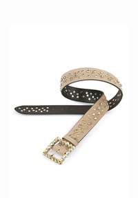 Cintura in suede beige con un lato nero, decorata con borchie e una fibbia quadrata gioiello con una finitura lucida.