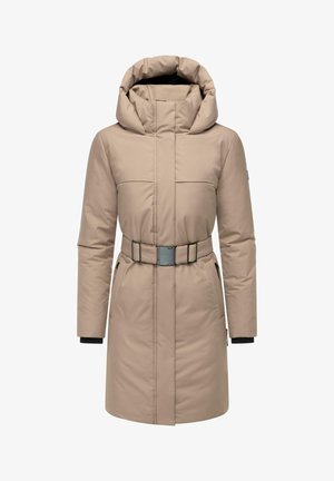 Béžový prešívaný kabát s kapucňou, opaskom v páse, bočnými vreckami a kontrastnými čiernymi manžetami. Hladká textura s čistým, minimalistickým dizajnom.
