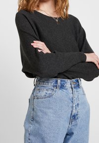 TOM TAILOR DENIM Sweter