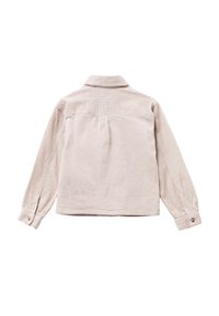 Lichtbeige corduroy jasje met lange mouwen, knoopsleuven en een platte kraag, weergegeven van de achterkant op een witte achtergrond.