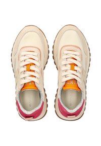 Sneakers featuring a beige leather upper, orange accents, pink suede heel, white laces, and a textured rubber sole.