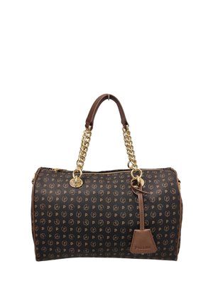 Borsa cilindrica marrone con manici a catena dorata, motivo ripetuto a "P" e targhetta in pelle con la scritta "Pollini".