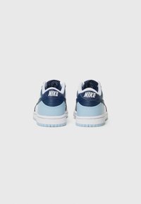 Nike Sportswear DUNK LOW UNISEX - Korkeavartiset tennarit - white/midnight navy/armory blue