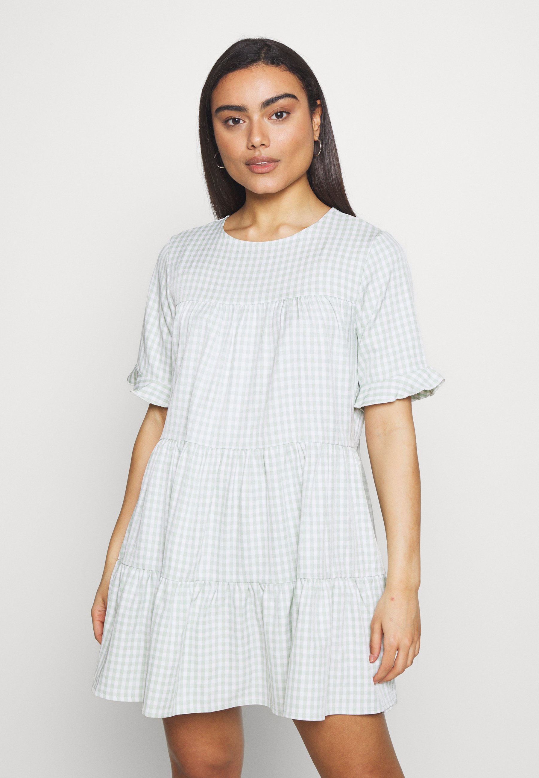 Missguided Petite TIERED FRILL SLEEVE 