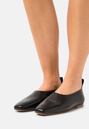 Baleriinad - black