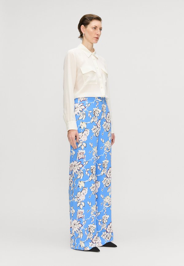 EMANUELLE  - Button-down blouse - ivory3