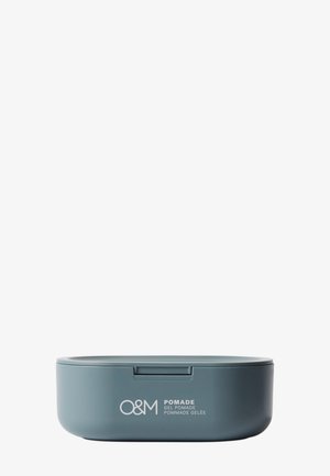 POMADE - Hair styling