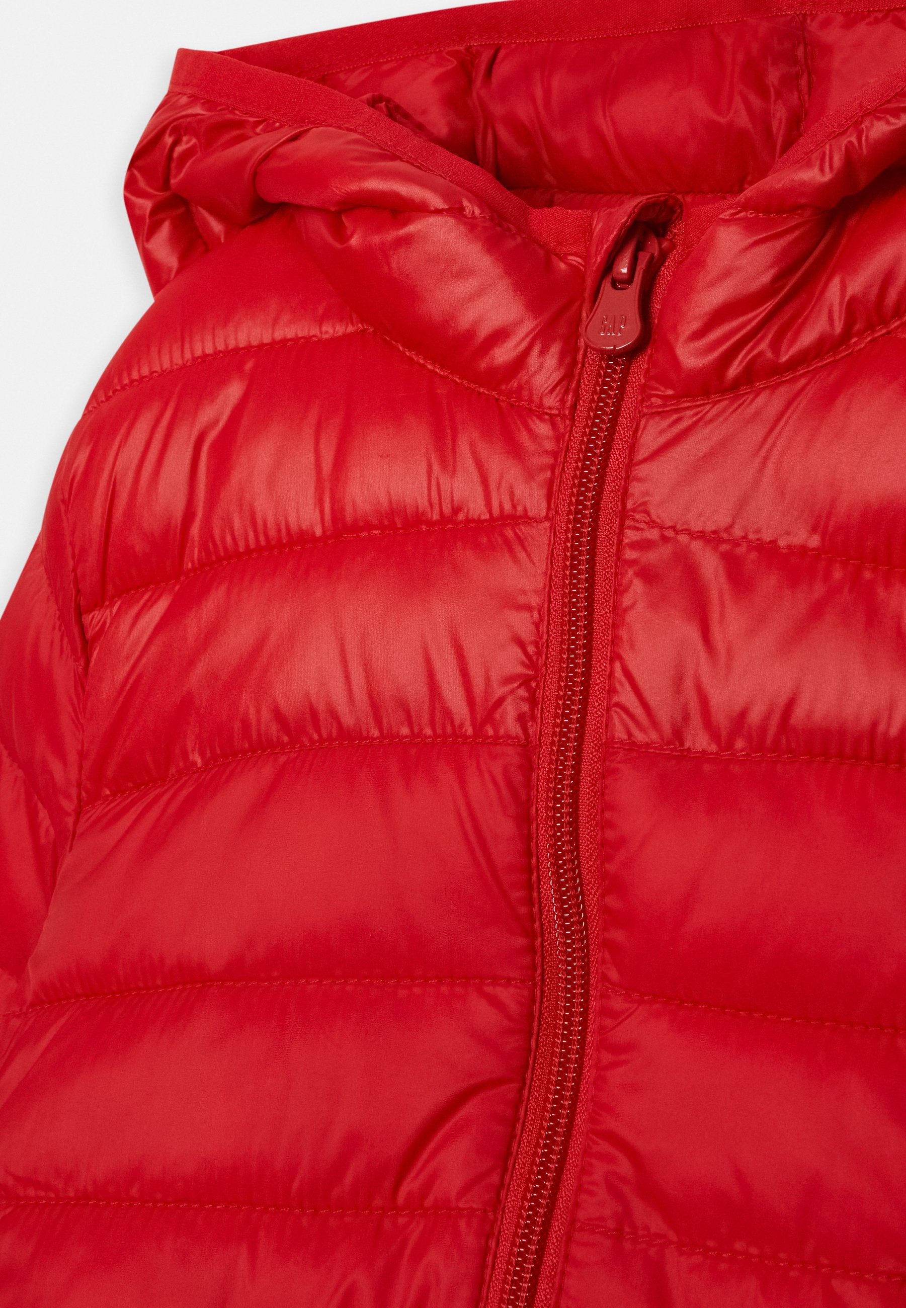 gap red puffer jacket