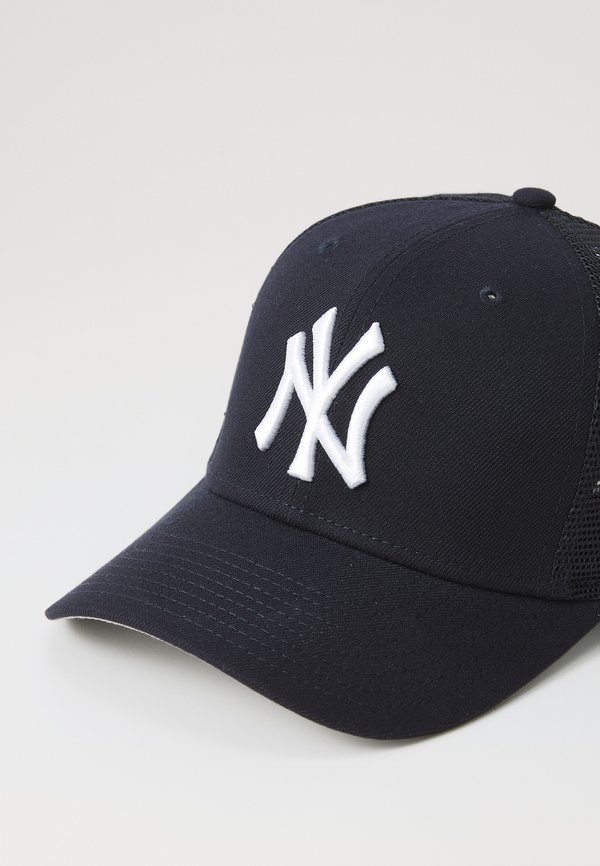 OTC 9SEVENTYSS UNISEX - Club wear3