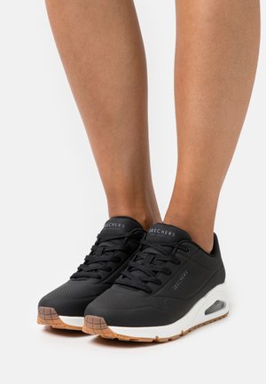 Skechers, Baskets basses - black