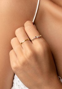 Singularu Ring - gold coloured