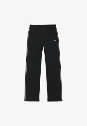 Pantaloni sportivi neri con vestibilità rilassata, vita elastica, due tasche frontali e strisce bianche ai lati. Presentano un logo "BOSS" sul davanti.