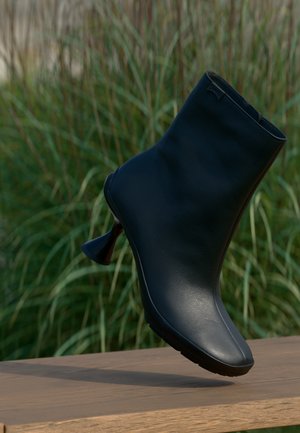 Camper, RIGHT LEFT - Tronchetti - black