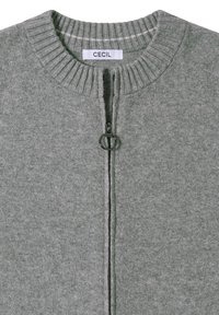 Maglione grigio chiaro con zip, realizzato in morbido tessuto a maglia, dotato di colletto a costine e tirazip rotondo, con texture liscia e senza motivi visibili.