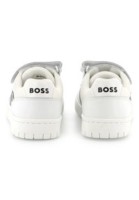 Thumbnail Image 3