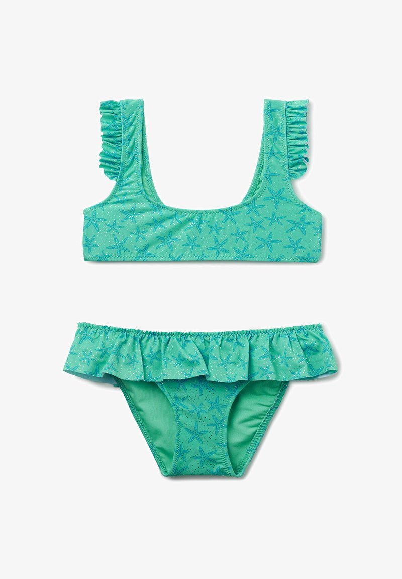 Maillot de bain deux pièces turquoise avec imprimé d'étoiles de mer, bretelles à volants sur le haut et volant autour de la taille sur le bas.