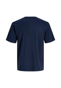Camiseta de algodón azul marino con mangas cortas y cuello redondo, con una textura suave y sin patrones ni gráficos.