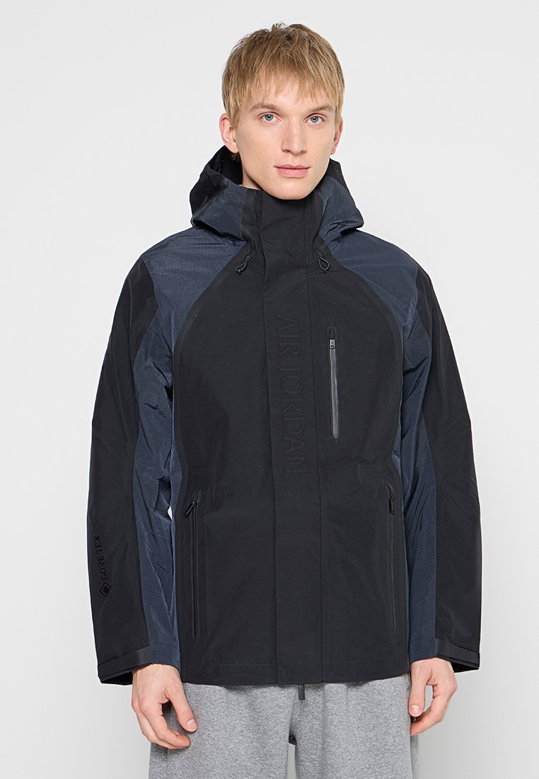 Outdoorjacke