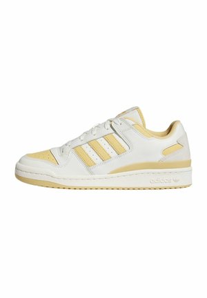 FORUM LOW CLASSIC - Trainers - ivory   oat   ivory