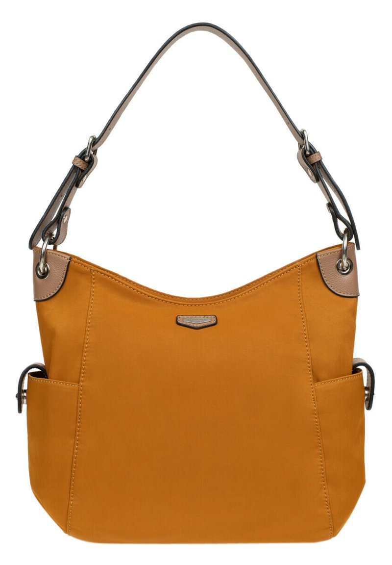 Oranje nylon schoudertas met een gebogen bovenkant, twee zijzakken en een afneembare schouderband met zilveren hardware en contrasterende beige accenten.