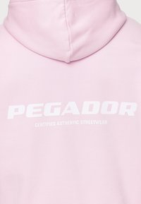 Pegador COLNE LOGO JACKET - Sweatjakke - washed bubblegum/white