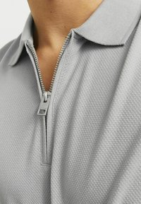 Jack & Jones Polotričko - ultimate grey