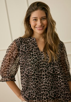 YUNA - Blúzka - natrual animal spots