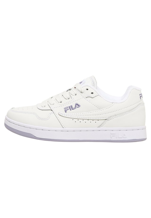 Fila Sneaker Fur Damen Online Kaufen Mach S Dir Bequem Zalando