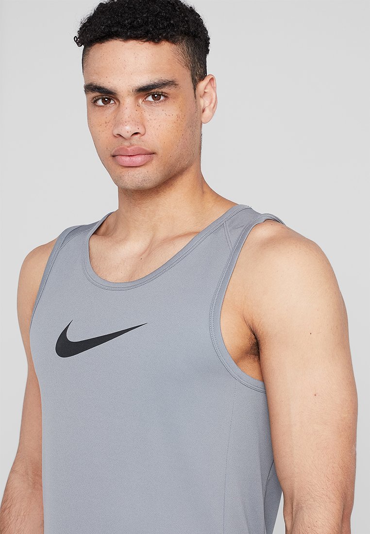Nike Performance Crossover Sports T Shirt Grey Zalando Co Uk