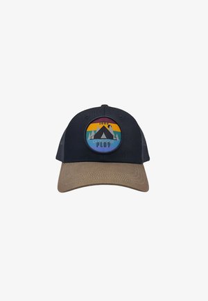 Casquette avec un dos en maille bleu marine et une visière beige, dotée d'un patch circulaire représentant des montagnes, des arbres, et "JEUX EN PLEIN AIR", dans des couleurs vives.