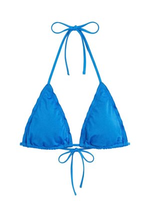 Modrý trojuholníkový vrchný diel bikín s halterovým golierom a viazačkami na chrbte, vyrobený z hladkej látky s miernym riasením pozdĺž okrajov.