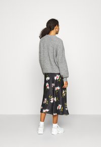 Even&Odd Sweter