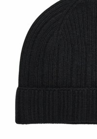John Henric Muts - black