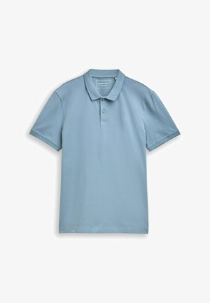 Lichtblauw poloshirt gemaakt van een katoenmix, met een klassieke kraag, een knoopsluiting met twee knopen en een klein logo op de borst.