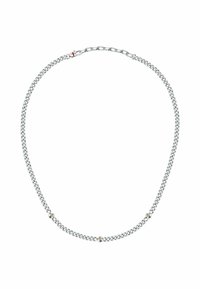 Collana in argento con design a maglie piatte e tre dettagli dorati. Texture liscia con chiusura a moschettone.