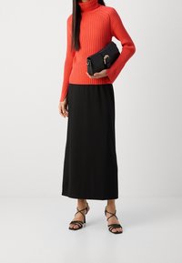 Marc O'Polo Pullover - red