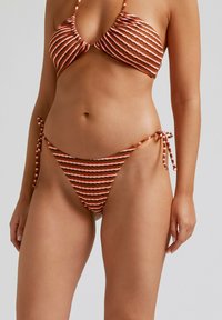 Robin Collection TIE VALLEY - Braguita de bikini - red