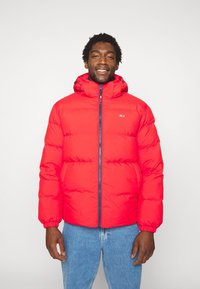 Tommy Jeans ESSENTIAL JACKET - Dunjakker - deep crimson