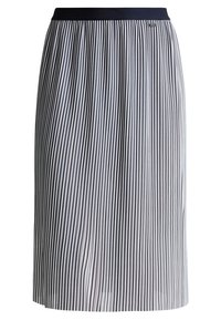 Pleated hame with vertical black and white stripes, featuring a solid navy waistband, designed for a comfortable fit.