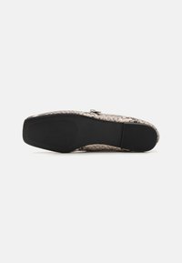 Steve Madden EZRI - Balerini cu barete - light beige