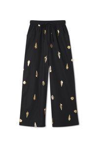 Pantaloni neri a gamba larga con vita elastica e coulisse, caratterizzati da motivi metallici in foglia d'oro. Texture liscia, design informale.