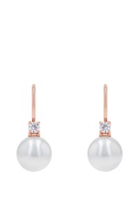 Roséguld hängande örhängen med en rund vit pärla och en liten klar ädelsten som accent ovanpå. Slät, glänsande yta.