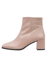 Sandra Fontán MIREYA - Classic ankle boots - nude - Zalando.de