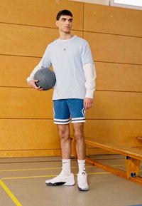 Jordan DIAMOND SHORT - Športne kratke hlače - blue/white