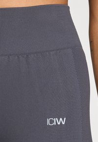 ICANIWILL DEFINE SEAMLESS - Tajice - graphite