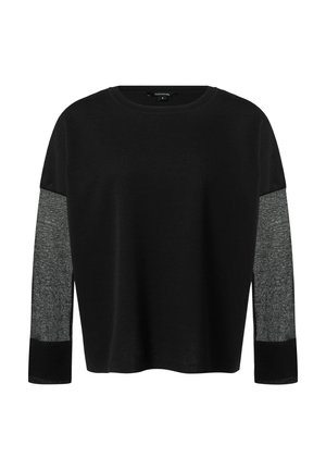 Schwarzer Pullover mit langen Ärmeln, der grau strukturierten Stoff an den Ärmeln hat. Einfacher runder Halsausschnitt und lässige Passform.